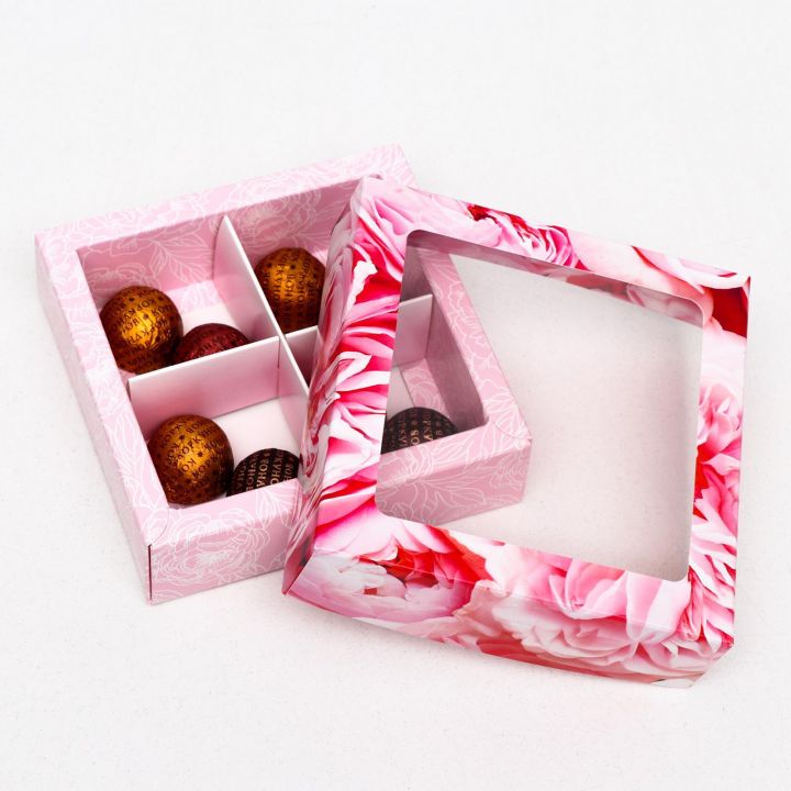 Коробка для конфет 4 шт, "Пионы", розовые, 12,6 х 12,6 х 3,5 см