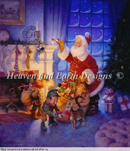 HAESG 5961 Santa and The Mouse