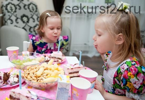 [Fotoshkola.net] Праздничные фотографии детей в помещении и на улице (Людмила Сафонова)