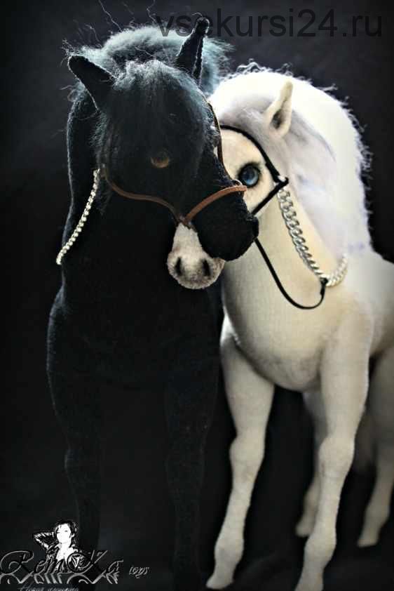 Блог Маргариты Нарватовой: Мастер-класс по шитью елочной игрушки - лошадки, символа года