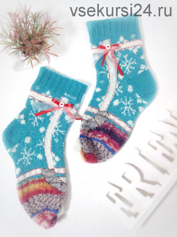 Носки Немного праздника (pinkishlife_knit)