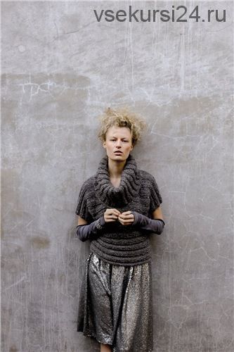 [Вязание] Безрукавка женская Brisk с высоким воротником из твида (Sarah Hatton)