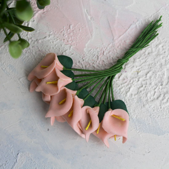 Букетик цветов из фоамирана, розовый - Кукольная миниатюра