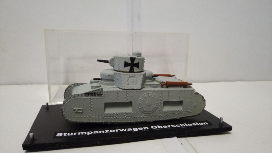 Немецкий опытный танк Sturmpanzerwagen Oberschleisien (1/72)