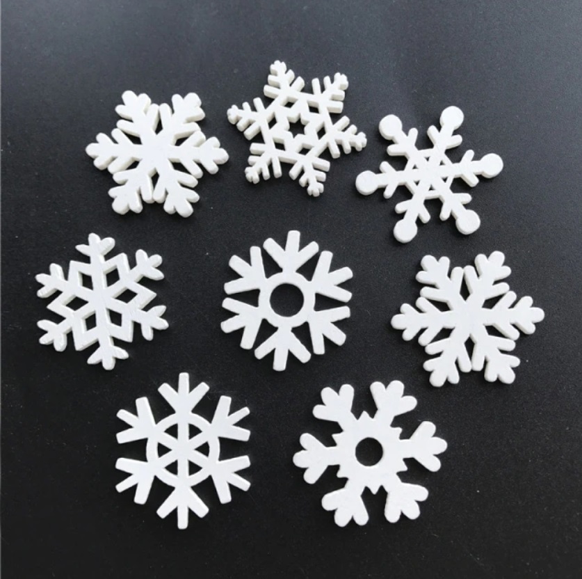 фото Декор из дерева Снежинки, набор из 8 дизайнов  Дер-20.8 снежинки