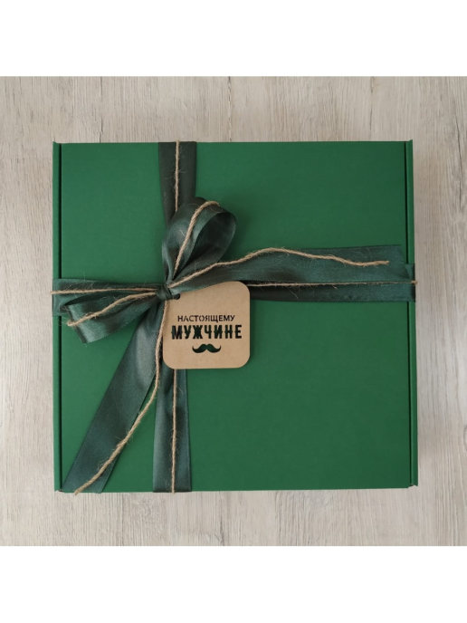 Коробка Подарочная, Коробка Для Подарка Цвет зеленый 220*220*60 Мм С Наполнителем Тишью И Атласной Лентой