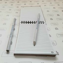карандаши из переработанного картона с логотипом