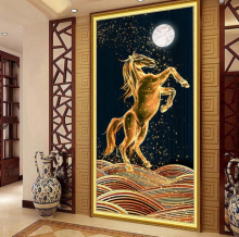 Золотая лошадь