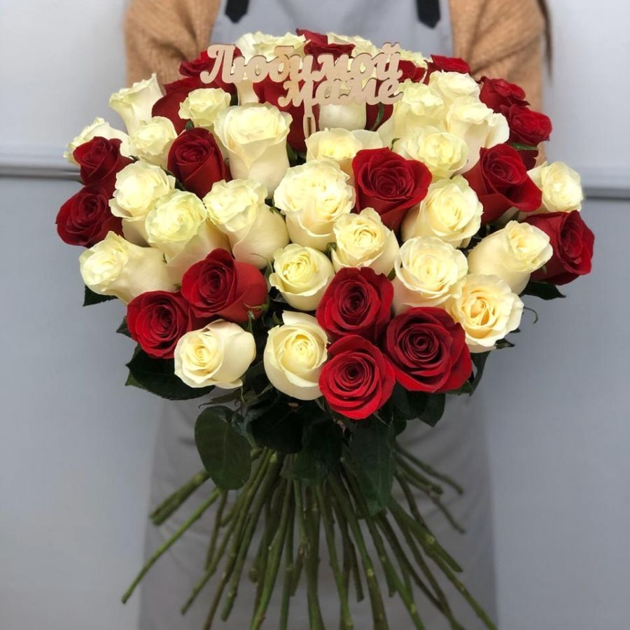 51 роза (Эквадорская) 60 см