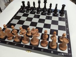Шахматы гроссмейстерские буковые, тонированные