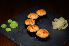 Запеченный ролл с крабом