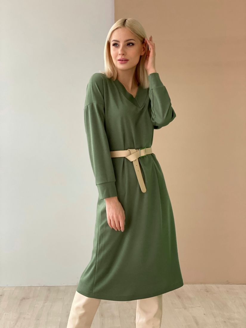 5538 Платье со спущенным плечом в приглушённом зелёном