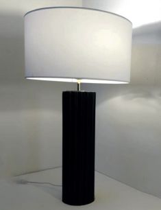 Настольная лампа Onica хромированный металл + белый абажур
