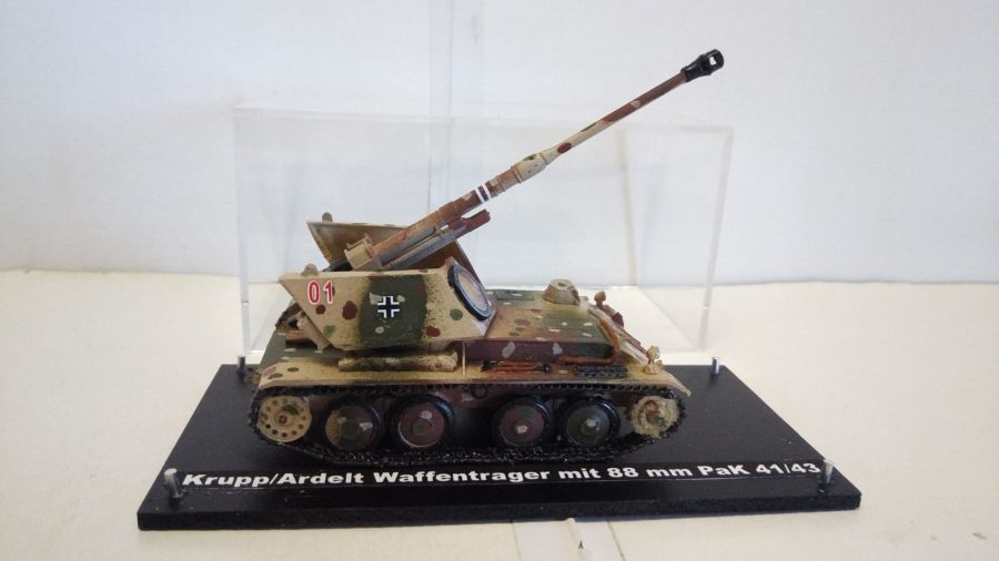 Немецкая САУ Krupp/Ardelt  Waffentrager mit 88mm Pak 41/43 (1/72)