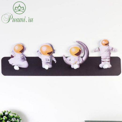 Крючки декоративные дерево "Космонавты" 15х50х4,5 см