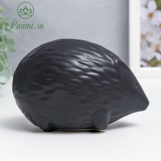 Сувенир керамика "Чёрный ёжик" матовый 7,2х7х11,2 см