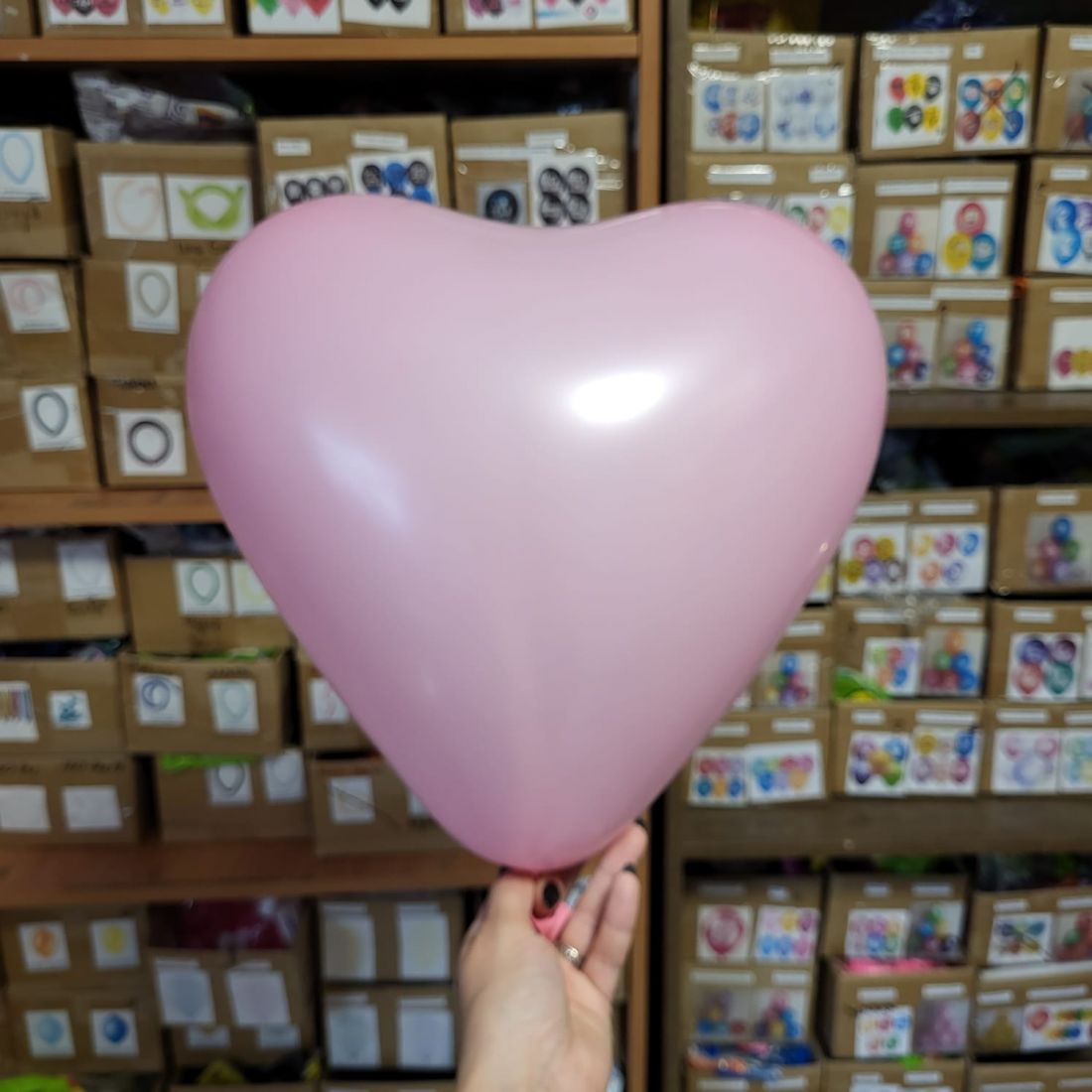 Сердце розовое 30 см шар латексный с гелием