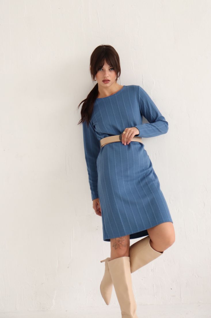 3219 Платье-свитер с косами голубое
