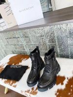 Ботинки Givenchy со стразами