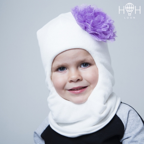 HOH RЗШ-121млч Зимняя шапка-шлем без помпона с цветком бирюза, молочный