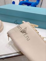 Высокие ботинки Prada