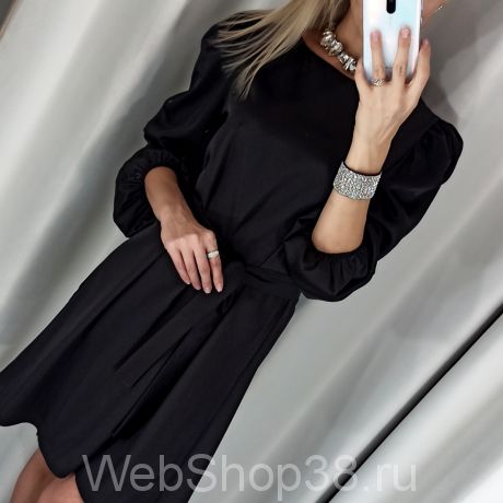 Черное атласное платье трапеция с поясом в комплекте