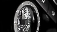 Часы BEZEL с бриллиантами Swarovski