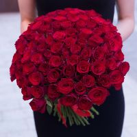 101 красная роза Кения