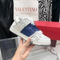 Кроссовки Valentino