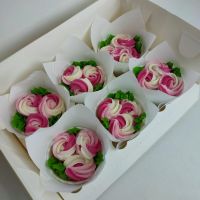 Капкейки 6 шт, подарок  "Нежные розы", 500 гр