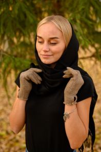 кашемировые перчатки женские на пуговке (100% драгоценный кашемир) , цвет Пшеничный. OTTER. BUTTON LOOP WOMENS CASHMERE GLOVES