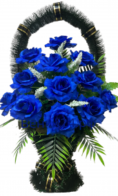 Фото Похоронная корзина "Средняя #2" синие розы и зелень