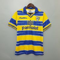 Домашняя форма Parma 98/99