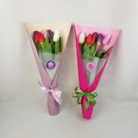 5 тюльпанов в упаковке (от 10 букетов)