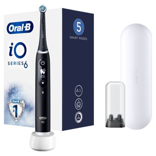 Электрическая зубная щетка Oral-B iO 6, черный