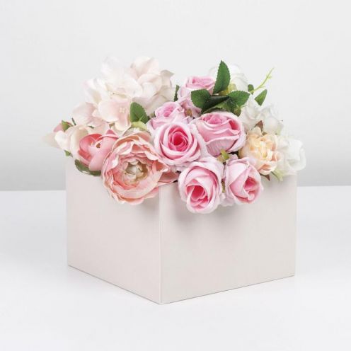 Коробка для цветов с PVC крышкой, бежевая 17 х 17 х 12 см
