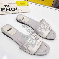 Шлепки FENDI