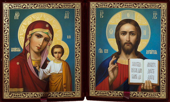 Складень бархатный с иконами: Спаситель, Казанская икона Божией Матери (18х22 см), венчальная пара (3)