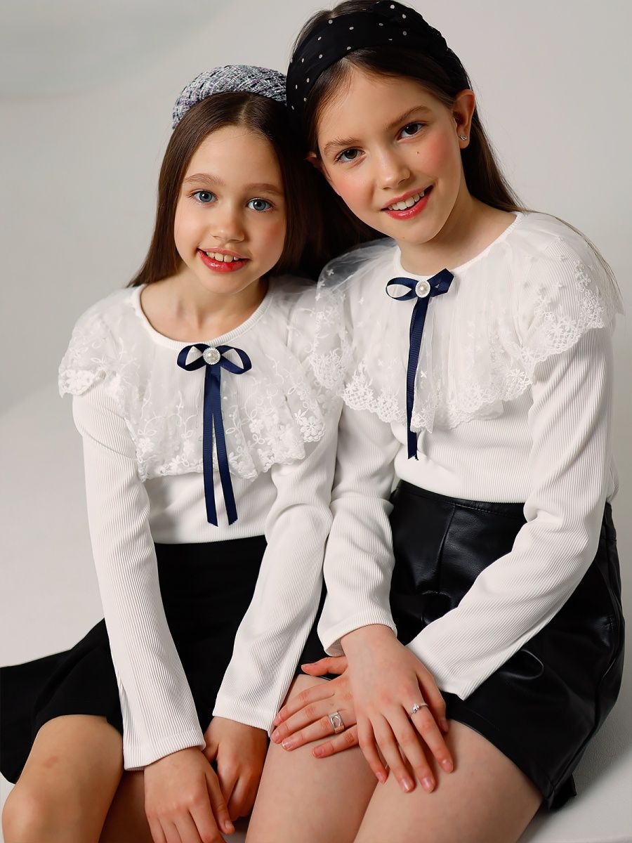 Блузка школьная нарядная белая с кружевным воротником