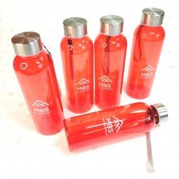 бутылки для воды из переработанного пластика с логотипом