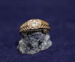 Позолоченное кольцо с искусственным бриллиантом (арт. 880205)