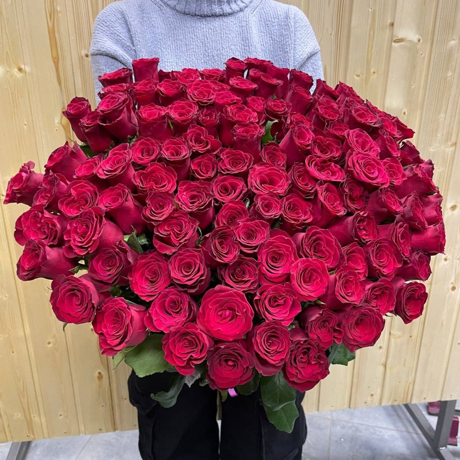 Красные розы  50см (от 11 шт)
