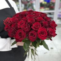 Красная роза из Эквадора Explorer (60см)