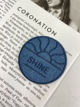 Shine ДЖИНСОВАЯ - Самоклеящаяся аппликация диаметр 7см (1106 Вера)