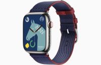 Apple Watch Hermès Series 8 45mm Silver Stainless Steel Case with Twill Jump Single Tour Navy/Rouge H