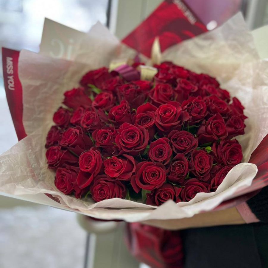АКЦИЯ!!! 51 роза 40 см. (Кения ) доставка в Иркутске | PRO_FLOWERS