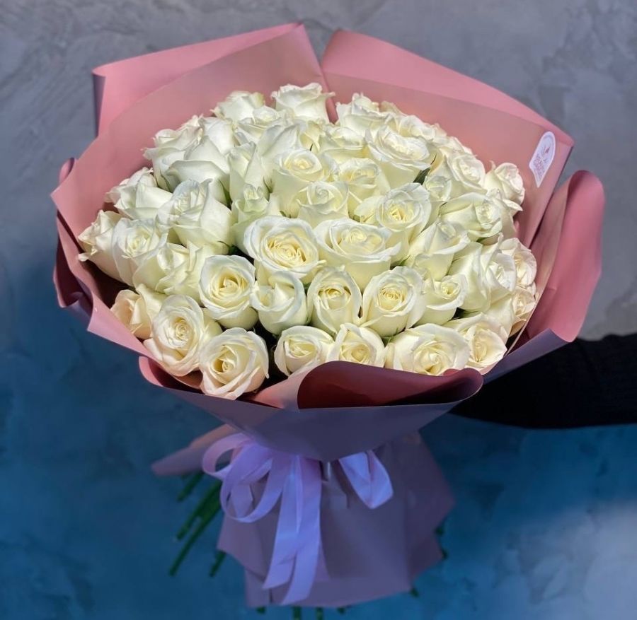 51 белая роза 50 см Импорт