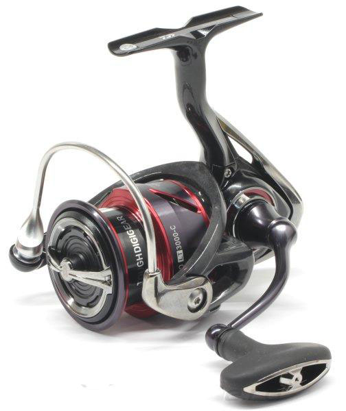 Катушка Daiwa 20 Fuego LT 3000C