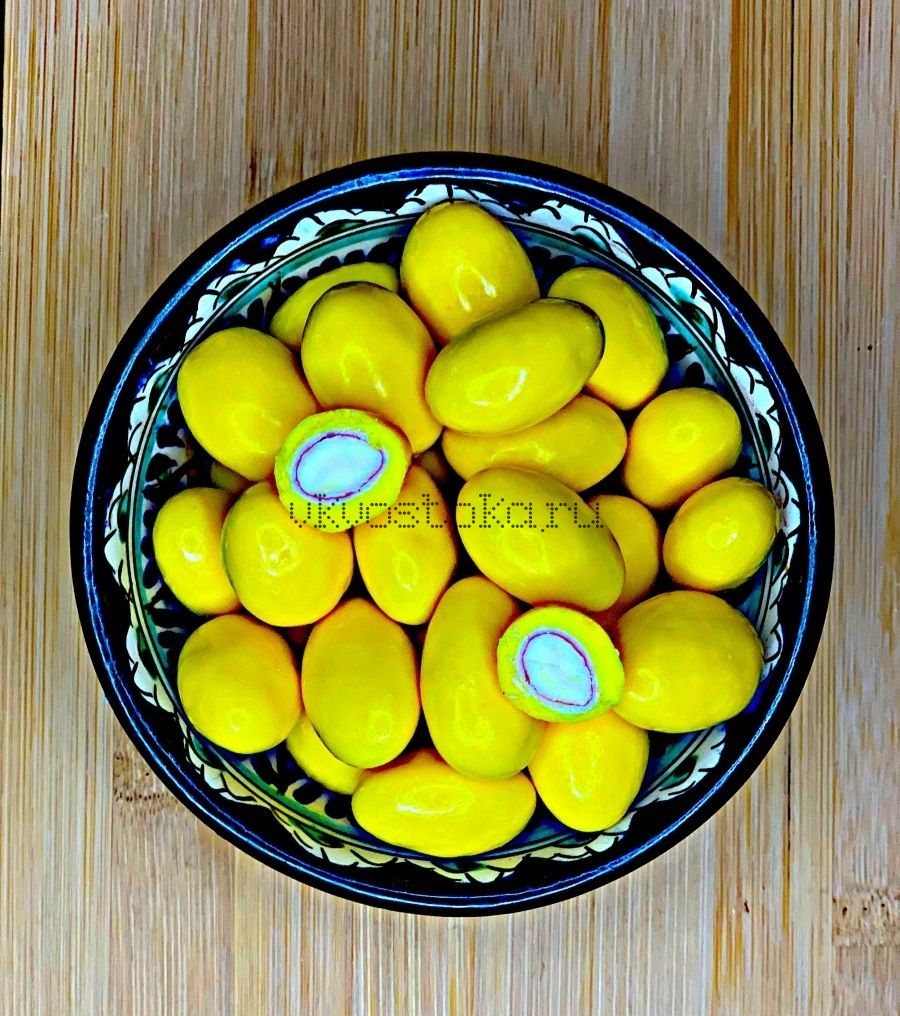 Миндаль со вкусом лимона в глазури