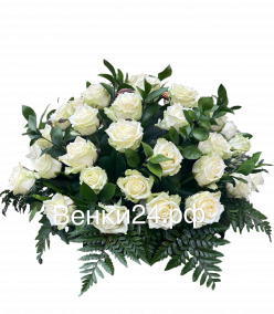 Фото Ритуальная корзина из живых цветов 50 белых роз